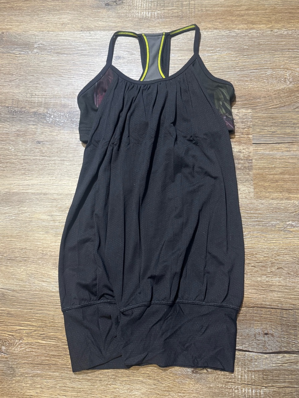 Lululemon No Limits Tank White Gray Racerback Shelf Bra Yoga Tank Top